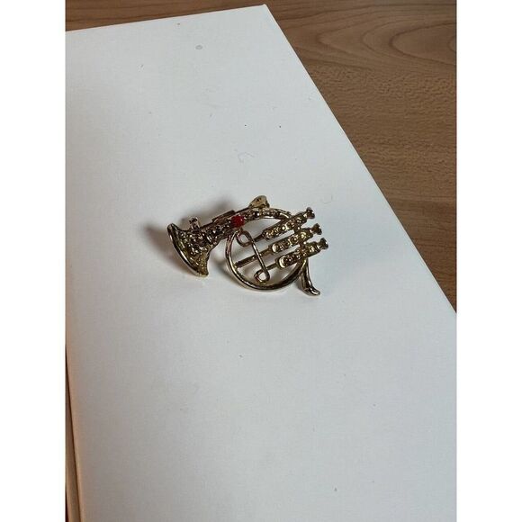 Pin Shape Of A Trumpet Rhinestones - Picture 2 of 6